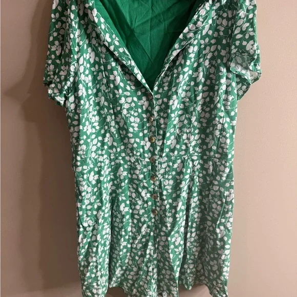 Abercrombie and Fitch Green Floral Women's romper large - Picture 10 of 15